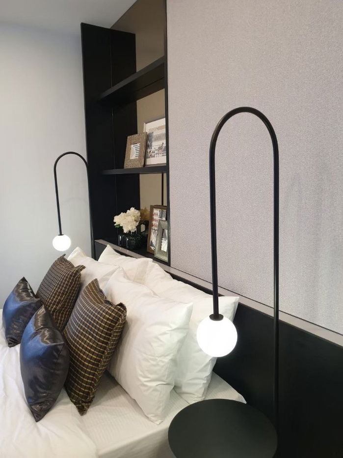 picture Ashton Chula Silom【𝐑𝐄𝐍𝐓】🔥A stylish room with a touch of luxury, featuring premium furniture and full amenities.🔥  Contact Line ID: @hacondo - 4/12
