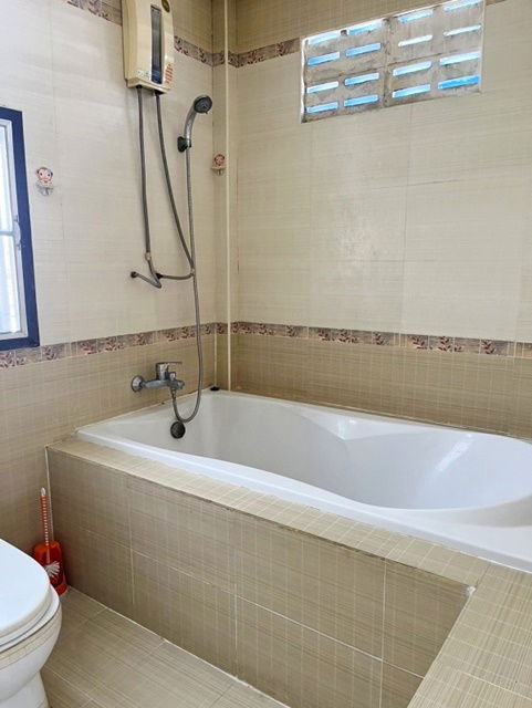 picture Sukhumvit 91-99 70m.to BangChak next to 7-11 5Steps office building for rent 5Storeys corner room 2 - 5/8