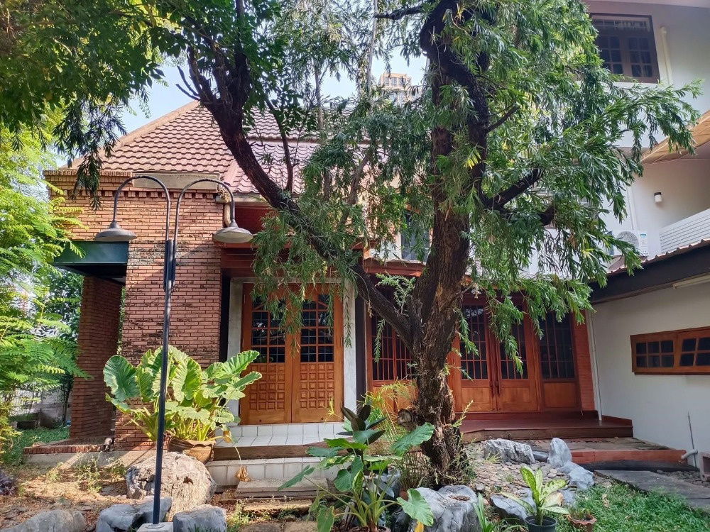 picture 📌 3-story single house, sitting on a 200 square wah plot 📌 - 3/10