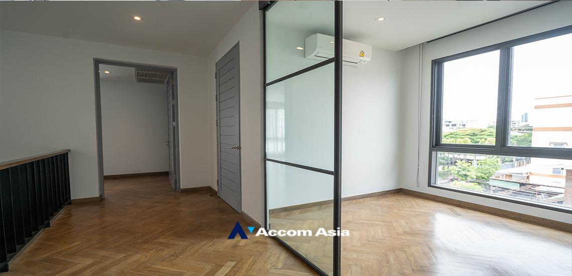 picture 🔼🔽 AccomA 📩 Fully Furnished,Private Swimming Pool 4 BR House in  (AA23289) - 13/20