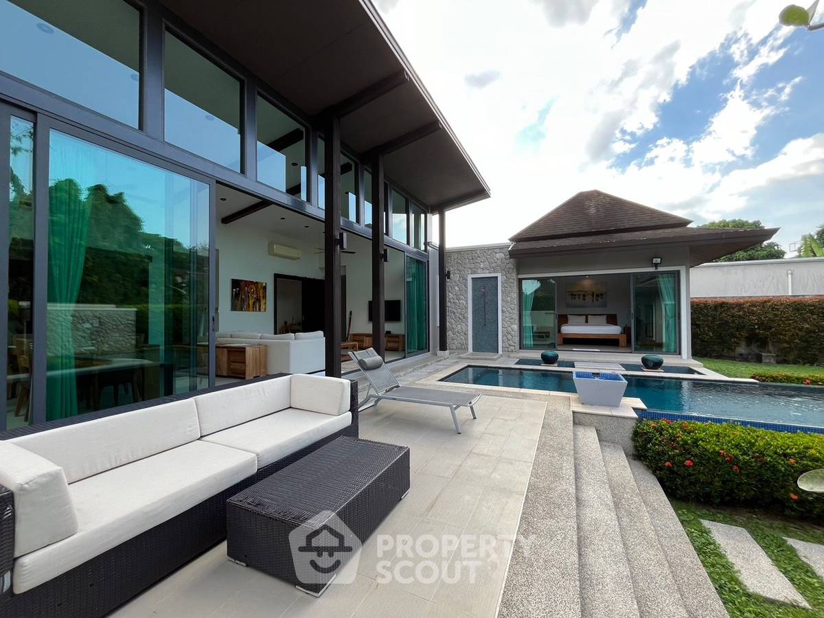 รูป วิลล่า 4-ห้องนอน ที่ บ้าน วนา พูล วิลล่า ใกล้ บางโจ (ID 1431762) - รูปที่ 1/8