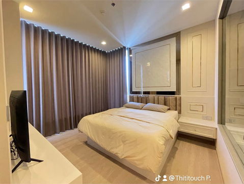 The ESSE Asoke ห้องสวย ราคาดี สอบถามเพิ่มเติมได้ที่ Line @condorental