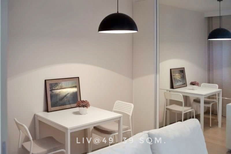 รูป For RENT, 1 bedroom fully-furnished at Liv@49 nice room good location near EmQuartier - รูปที่ 4/9