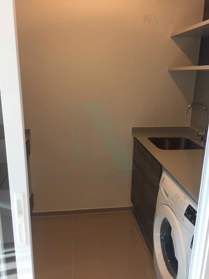 picture 🔺 For Rent Condo CENTRIC HUAI KHWANG STATION Building 1, Floor 17,1 bed room, Room size 31.00 sqm - 6/8