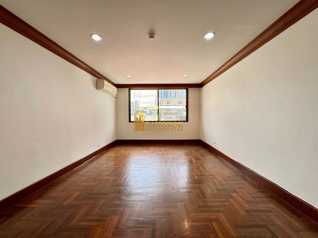picture Large 4 Bedroom Duplex Apartment in Phrom Phong - BR21290AP - 14/55