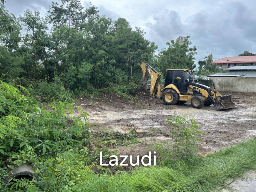 รูป 1,000 SQ.M. Land for Sale In Chaiyaphruek - รูปที่ 3/6