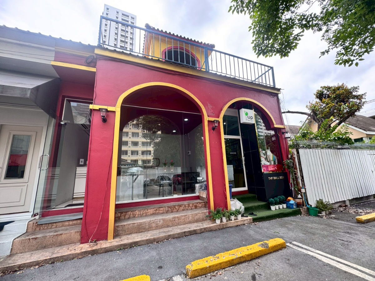 รูป ให้เช่าพื้นที่ ซอยทองหล่อ 13 ทำเลดี เหมาะทำร้านดอกไม้หรือธุรกิจขนาดเล็ก (N.1800) - รูปที่ 3/7