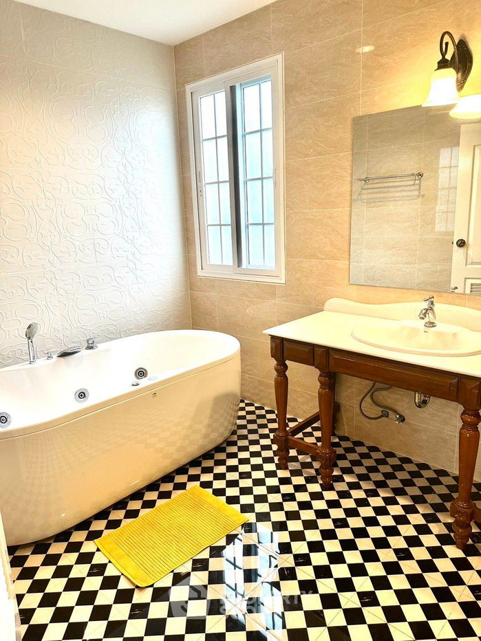 picture 4-BR House in Bang Na Nuea (ID 1817421) - 21/25