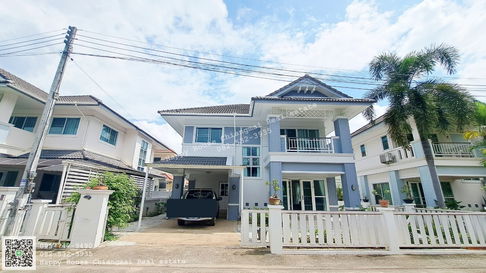 ขาย บ้านเดี่ยว ใน หมู่บ้าน สริตา ป่าแดด เชียงใหม่ 082-532-3935