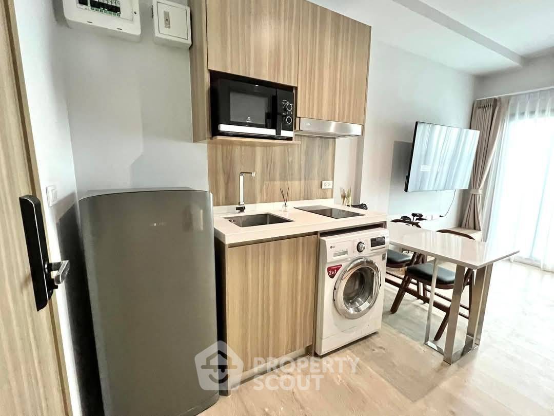 picture 1-BR Condo at Altitude Unicorn Sathorn-Tha Phra near BTS Talat Phlu (ID 2232653) - 2/5
