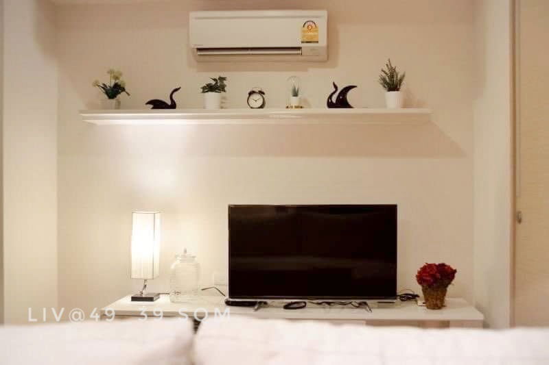 รูป For RENT, 1 bedroom fully-furnished at Liv@49 nice room good location near EmQuartier - รูปที่ 3/9