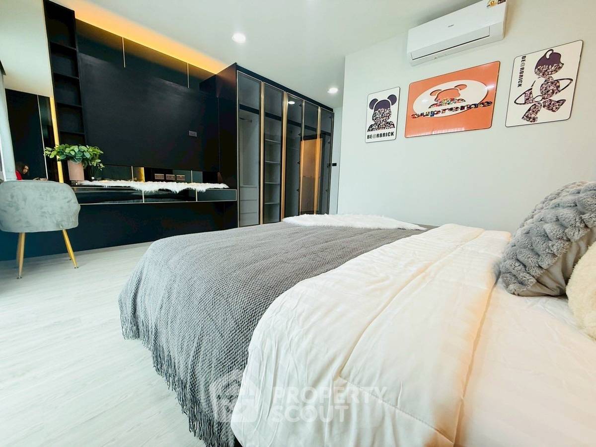รูป บ้าน 5-ห้องนอน ใกล้ เมืองพัทยา (ID 2232660) - รูปที่ 12/16