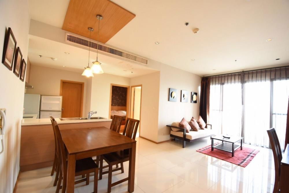 picture #S4204 For Rent The Emporio Place Sukhumvit 24 - 5/11