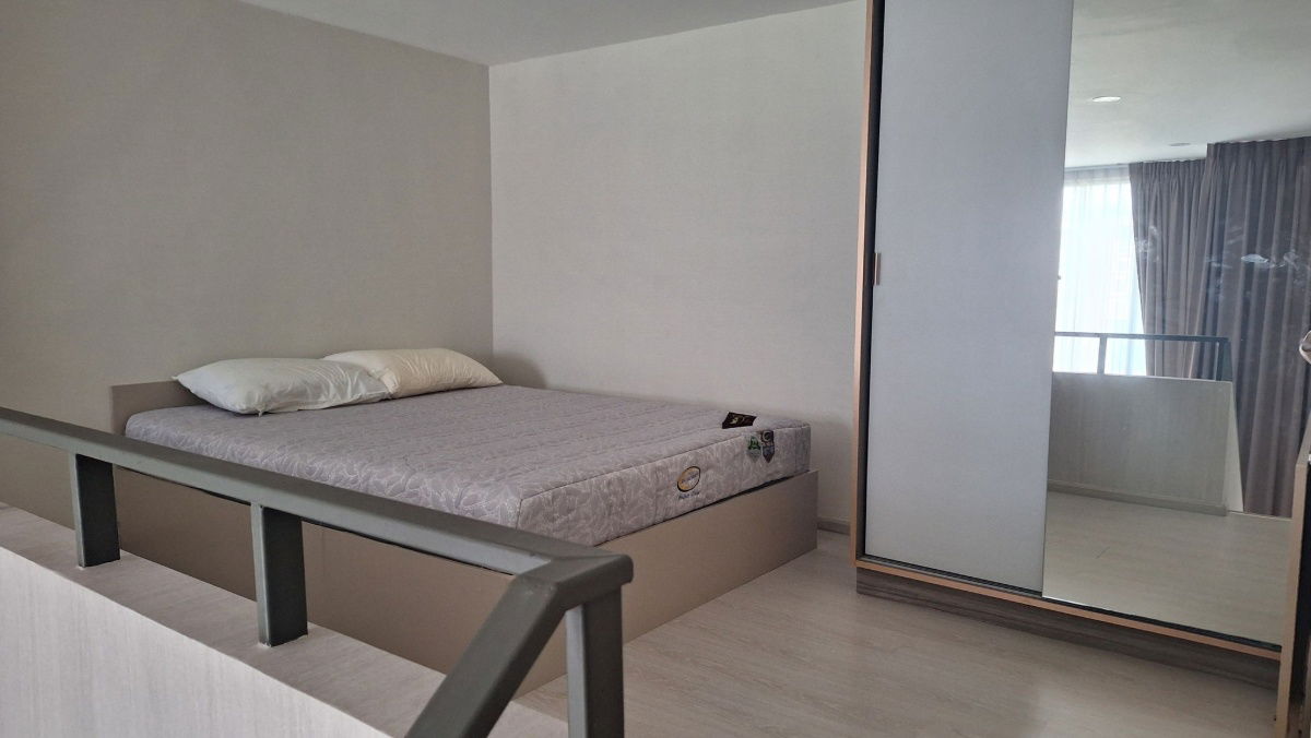 รูป Duplex​ 30 ตร.ม. 18,000 ฿ 🍉 Knightsbridge  Phaholyothin ​🍉 Tel&Line 06-2717-1764  - รูปที่ 2/10