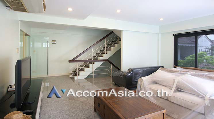 picture 🔼🔽 AccomA 📩 Bright home in compound near BTS and Emporium mall (5002901) - 3/11