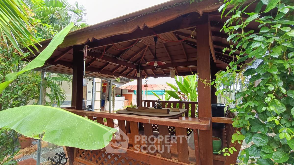 รูป บ้าน 3-ห้องนอน ที่ เอ็มเมอร์รัล กรีน ใน ทับใต้ (ID 1582191) - รูปที่ 3/27