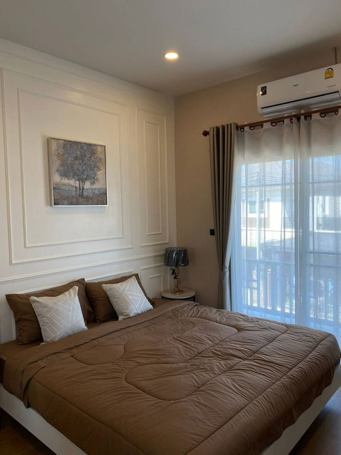 รูป ขายบ้านหรู 7 ห้องนอน 6 ห้องน้ำ ในโครงการ เดอะแกรนด์ หนองหอย 89 เฟอนิเจอร์ใหม่ทั้งหลัง ใกล้โรงเรียนวารี T.094-6511456 - รูปที่ 19/29