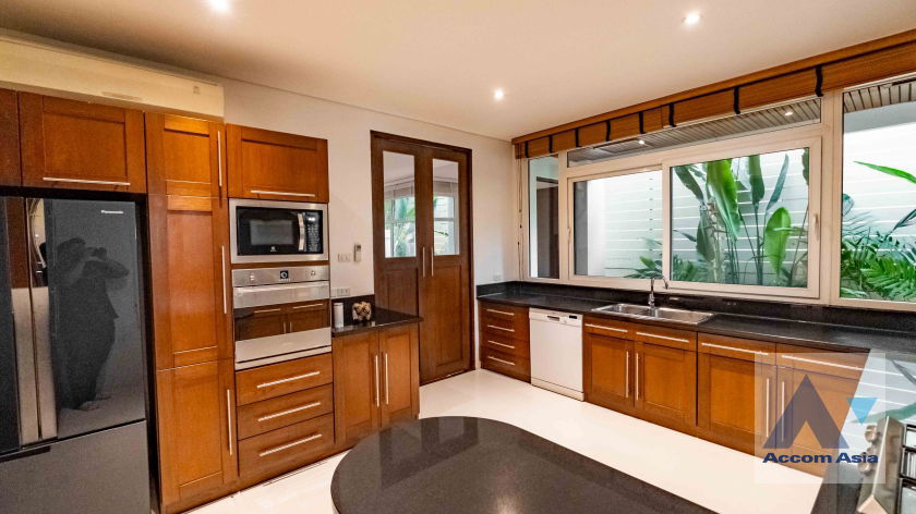 picture 🔼🔽 AccomA 📩 Private Swimming Pool,Pet friendly 4 BR House in  (AA36081) - 13/20