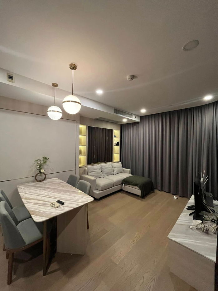 รูป Ashton Chula Silom【𝐑𝐄𝐍𝐓】🔥 เท่ หรู ดูโปรทุกมุม ห้องพร้อมฟังก์ชันแบบชีวิตเมืองระดับมืออาชีพ 🔥  ติดต่อไลน์ไอดี: @hacondo - รูปที่ 2/10