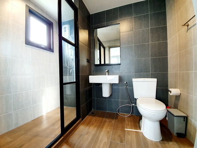 picture 📌Newly renovated room for rent📌 corner unit, big balcony facing south at The Base Garden Rama 9 - 6/12