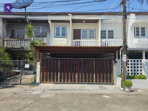 ทาวน์เฮ้าส์ 2 ชั้น 4 นอน ม.ลาดพร้าววิลล่า ซ.ลาดพร้าว 47 แยก 9 (RH016)