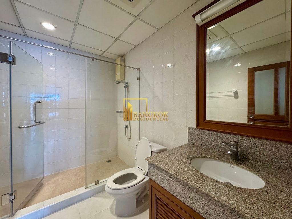 picture Large 4 Bedroom Duplex Apartment in Phrom Phong - BR21290AP - 40/55