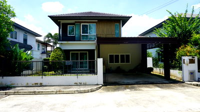 Houses for sale : Two-story detached house for sale in San Kamphaeng Sai Mai, 51 sq m, fully extended, ready to move in! Only 3.68 million baht.
