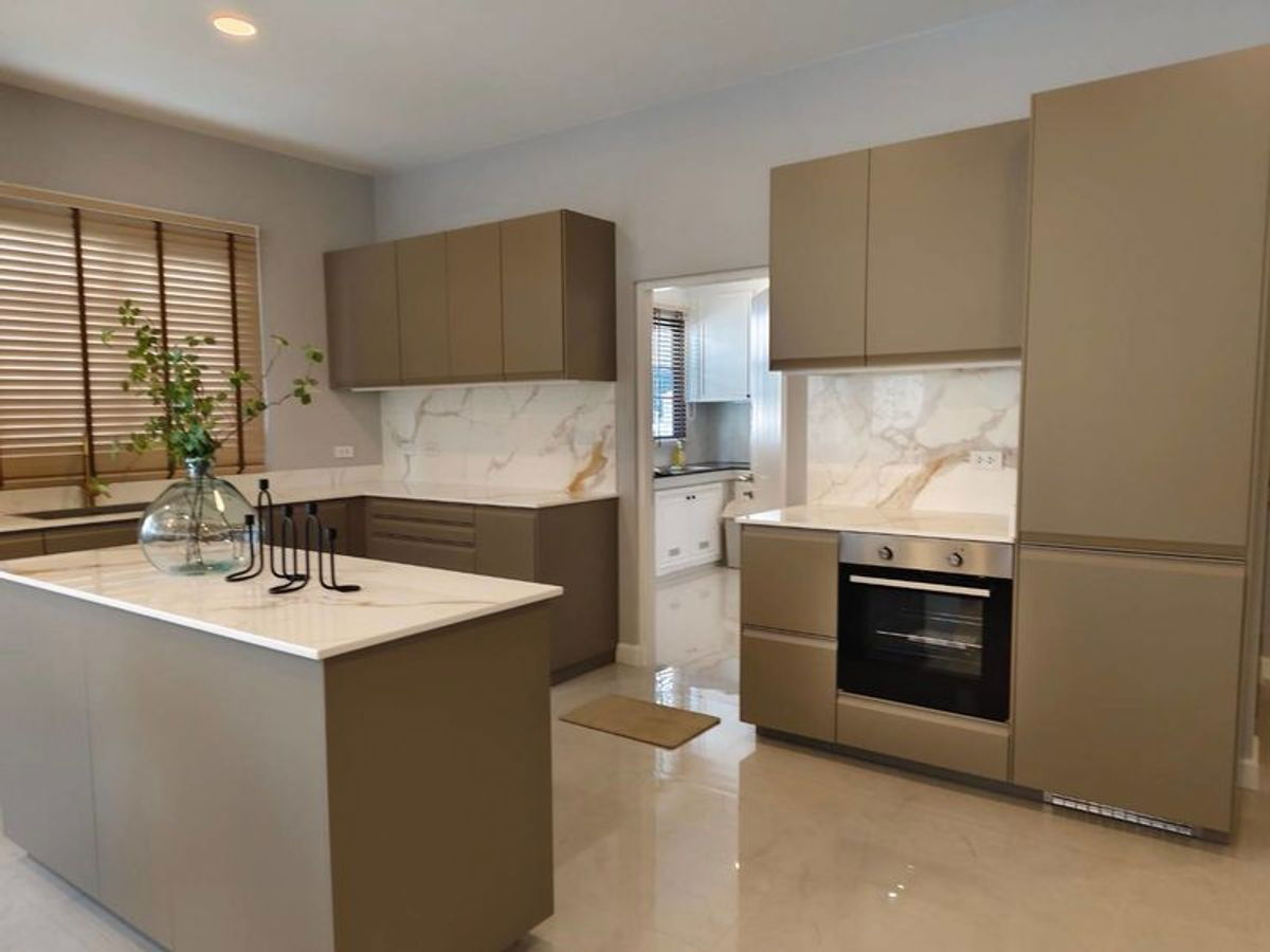 picture Luxury 5-Bedroom Home for Rent in The City Bangna 2 – Prime Location, Close to Mega Mall! - 2/13