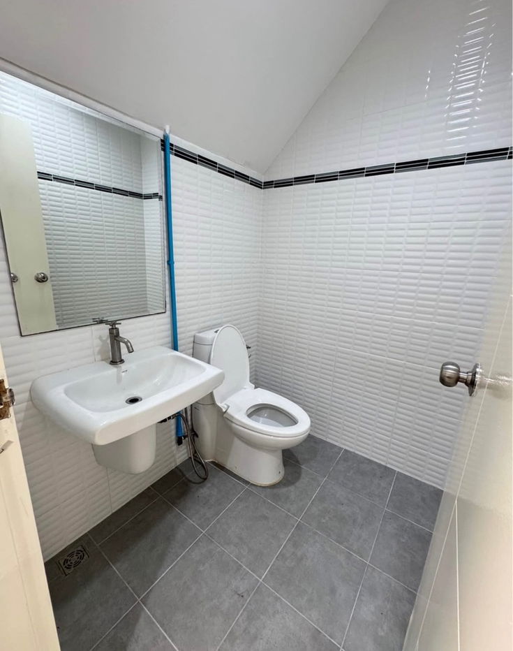 picture #S4207 For Rent The Exclusive Phattanakan 44 - 8/16