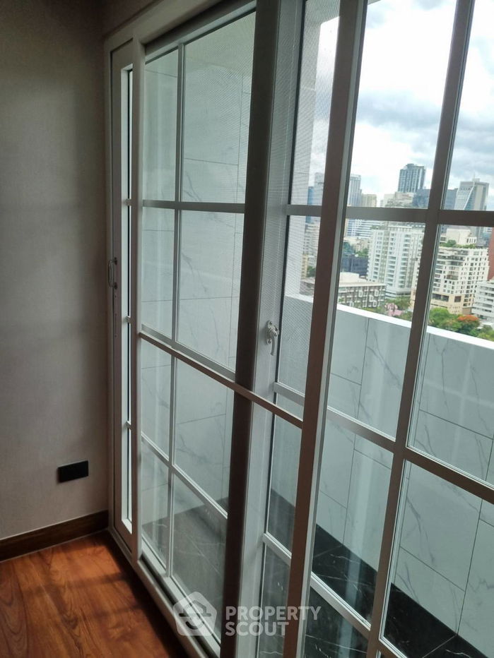 picture 2-BR Condo at D.S. Tower 2 Sukhumvit 39 Condominium near MRT Sukhumvit (ID 882560) - 7/17