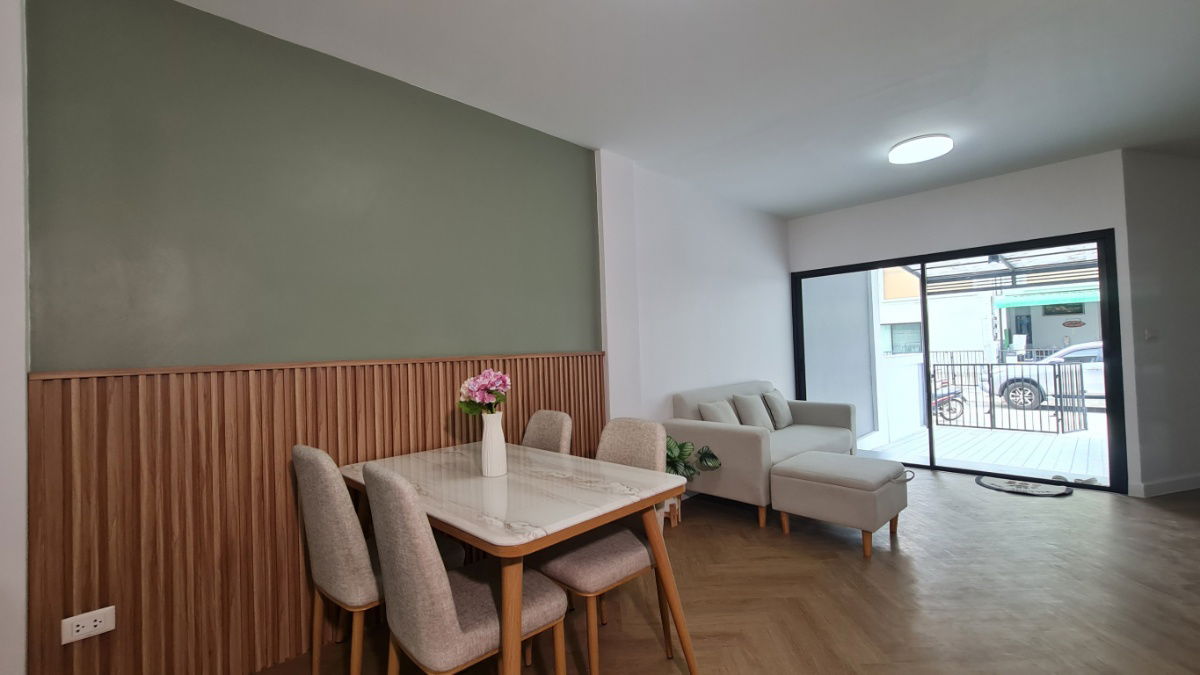 รูป S338 🏡 ขายทาวน์เฮาส์ 2 ชั้น หมู่บ้านเดอะฟอร์จูน สุวรรณภูมิ ราคาขายเพียง 2,350,000 บาท พรีโอน - รูปที่ 9/22