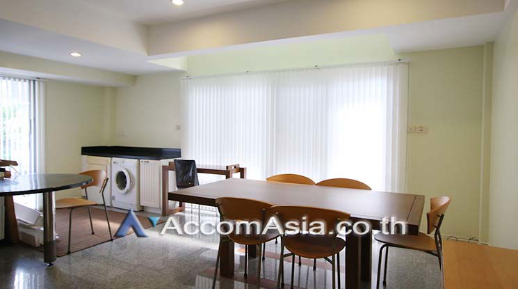 picture 🔼🔽 AccomA 📩 Bright home in compound near BTS and Emporium mall (5002901) - 6/11