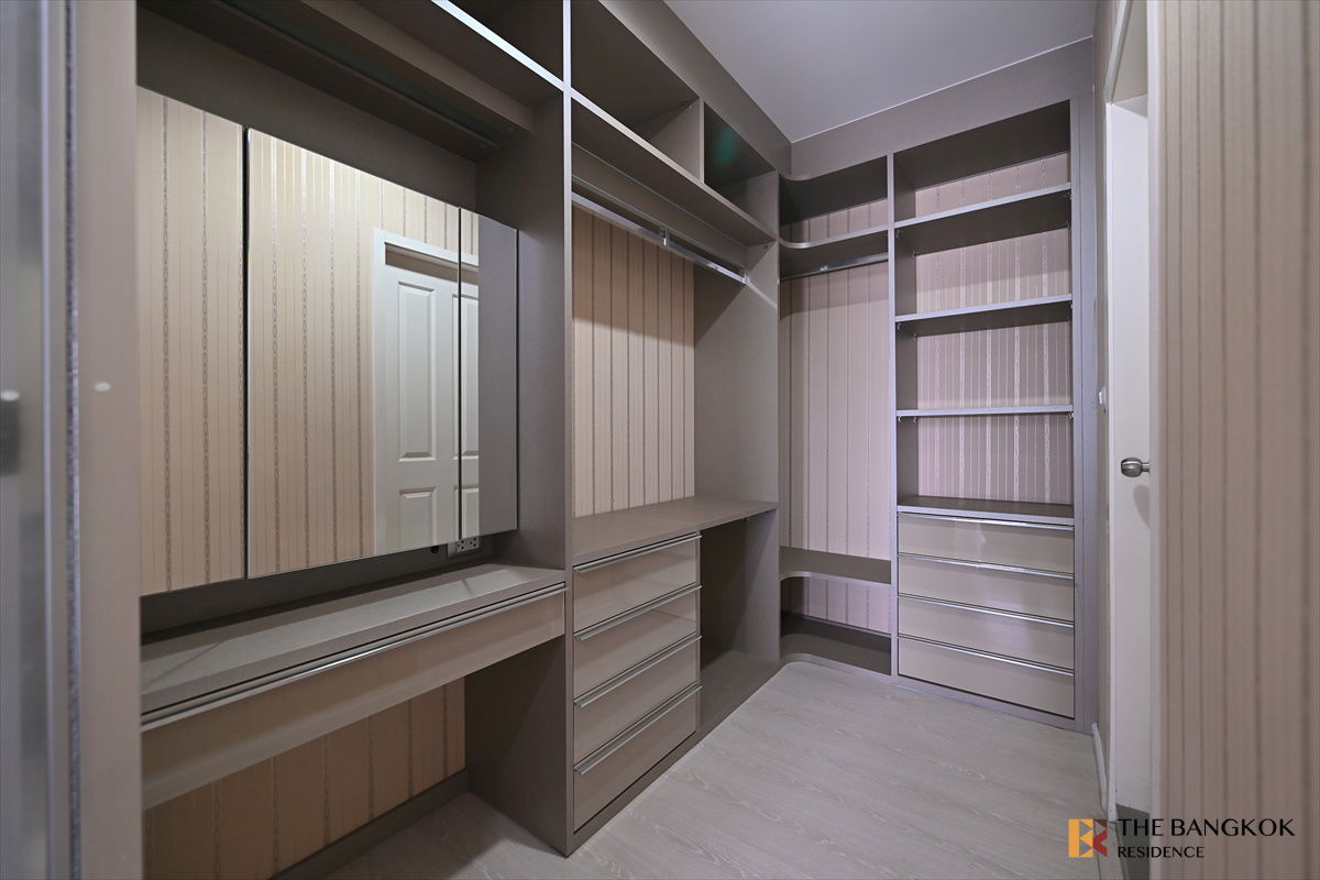 picture Don’t Miss Out! 💥 Aspire Rama 9 💫 Beautiful Unit at a Great PriceJust Steps from MRT Rama 9 - 12/15