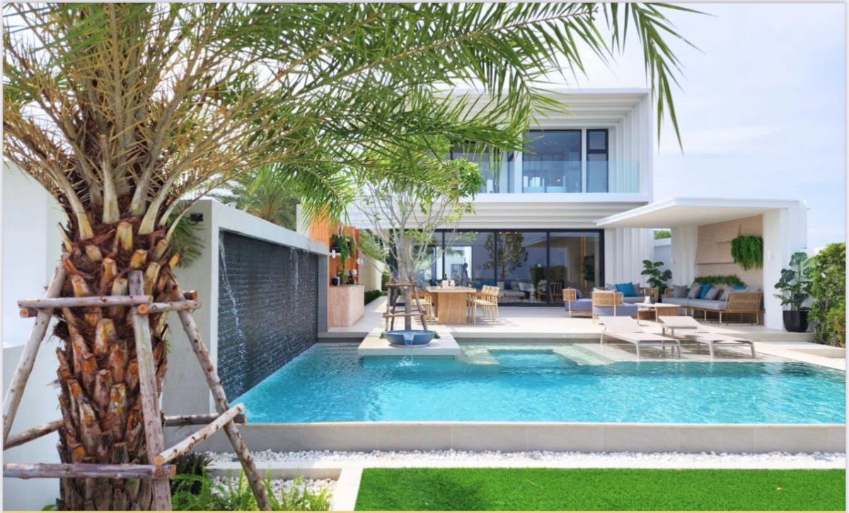 รูป บ้านหรูติดทะเล ชะอำ ระดับ 𝗨𝗹𝘁𝗿𝗮 𝗟𝘂𝘅𝘂𝗿𝘆 พร้อมให้คุณสัมผัสเสียงคลื่น สัมผัสชีวิตที่สมบูรณ์แบบในทุกๆ วัน - รูปที่ 2/15