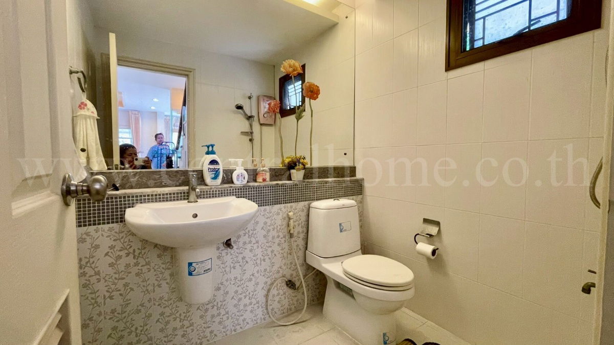 รูป บ้านเดี่ยว เศรษฐสิริ ประชาชื่น เรสซิเด้นท์ 3 หลังริม รีโนเวทใหม่ทั้งหลัง  - รูปที่ 9/18