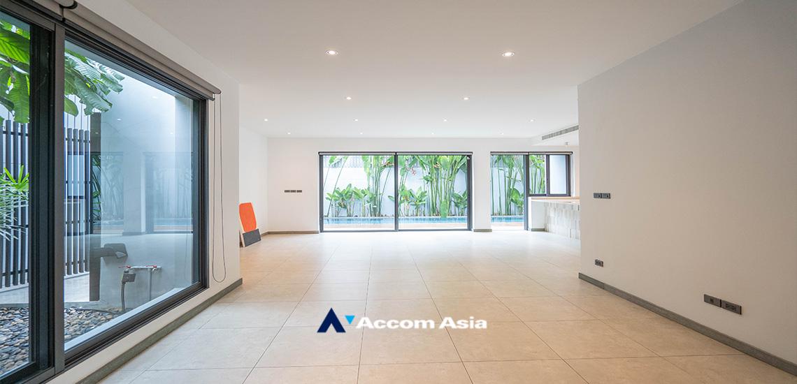 picture 🔼🔽 AccomA 📩 Fully Furnished,Private Swimming Pool 4 BR House in  (AA23289) - 3/20