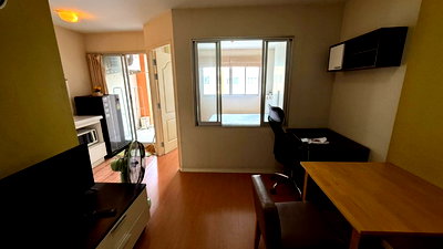 Condos for rent Panyananthaphikkhu Chonprathan Medical Center : Lumpini condo town Rattanathibet