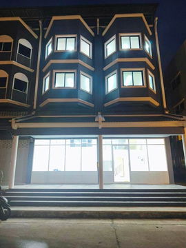 โชว์รูม 5 นอน ไม่เคยอยู่! ให้เช่าอาคารสำนักงาน 4 ชั้น 2คูหา 56ตร.วา. 576ตร.ม MRTสวนหลวง ร.9 2.4 กม. ถ.เฉลิมพระเกียรติร.9 29-38 . 6 น้ำ