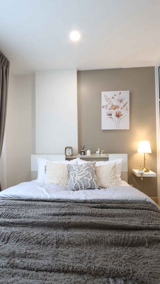picture  Urgent Sale! Beautifully decorated minimal style condo near Bangkhunthod MRT 🌿 - 5/11