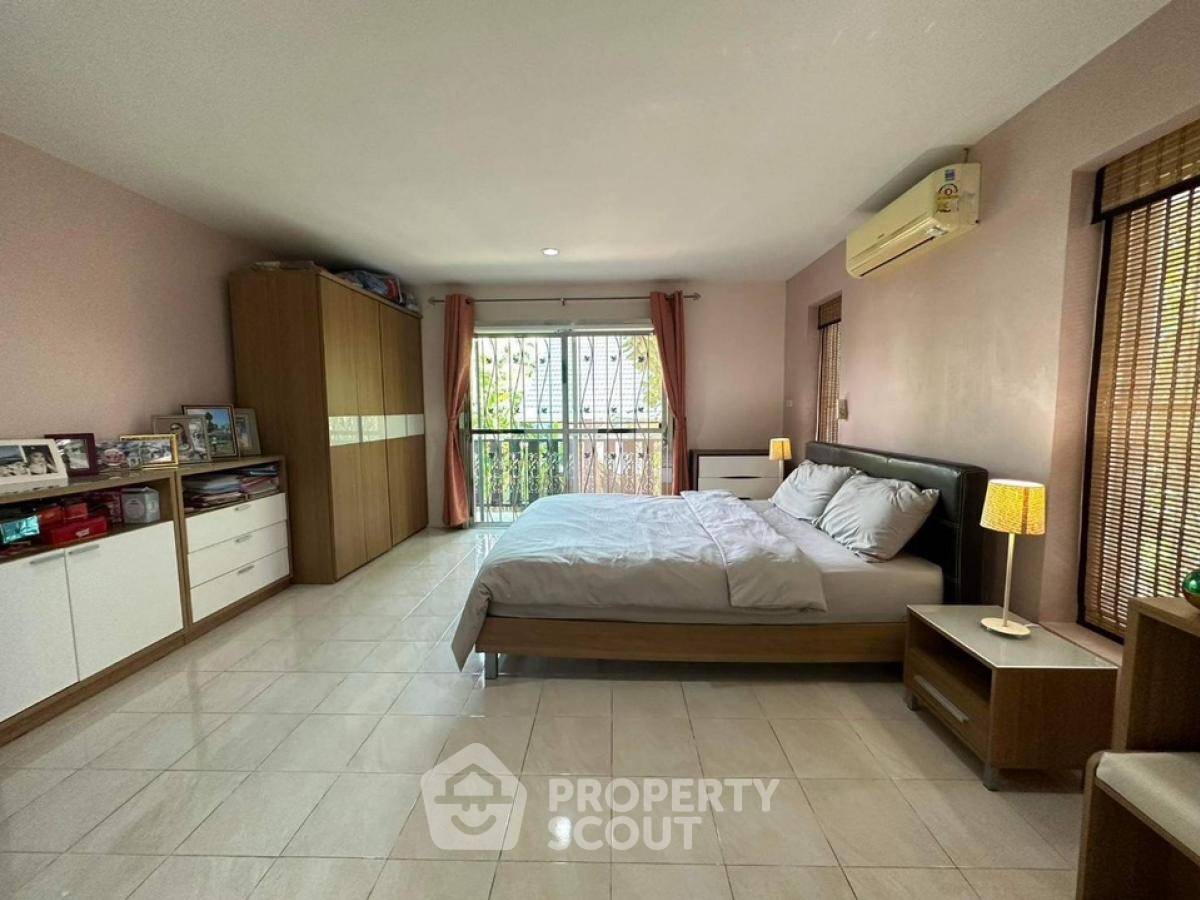 picture 5-BR House in Chalong (ID 1809924) - 11/34