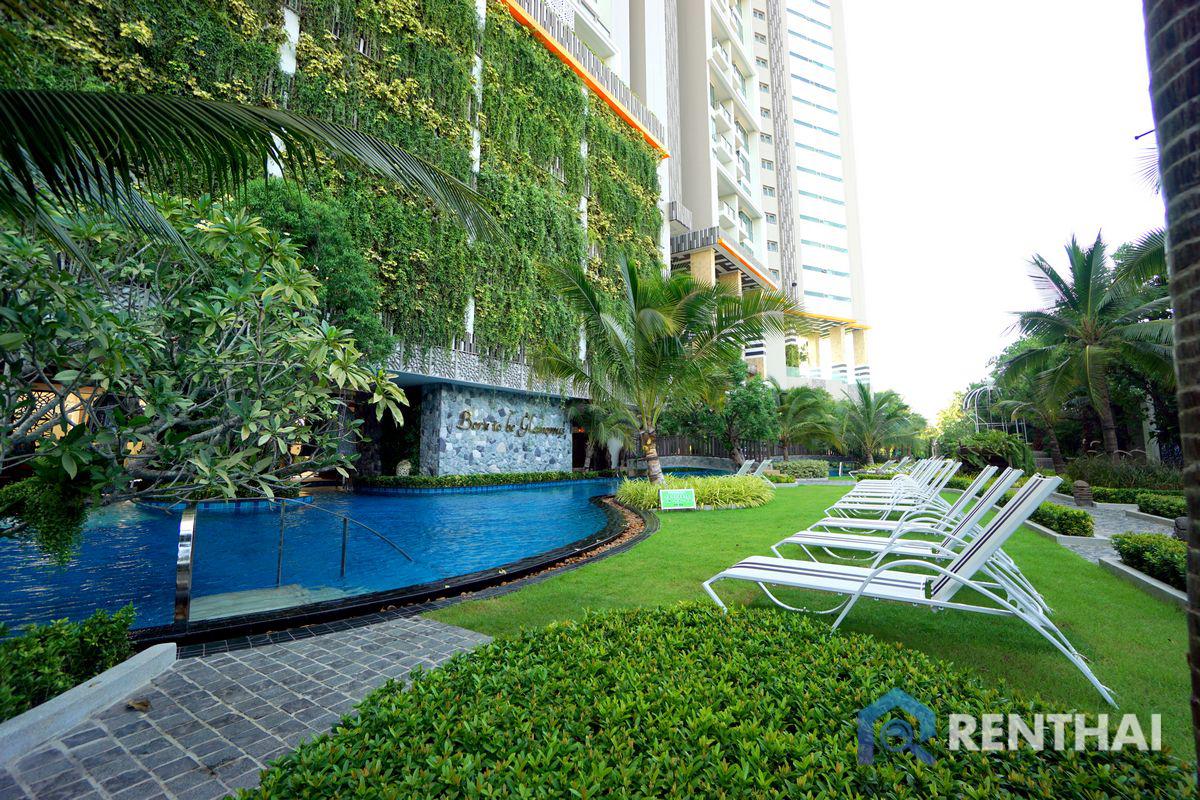 picture Luxurious 1bed Fully Furnished Condo at The Riviera Jomtien, Pattaya - Rooftop Pool & Gym - 11/20
