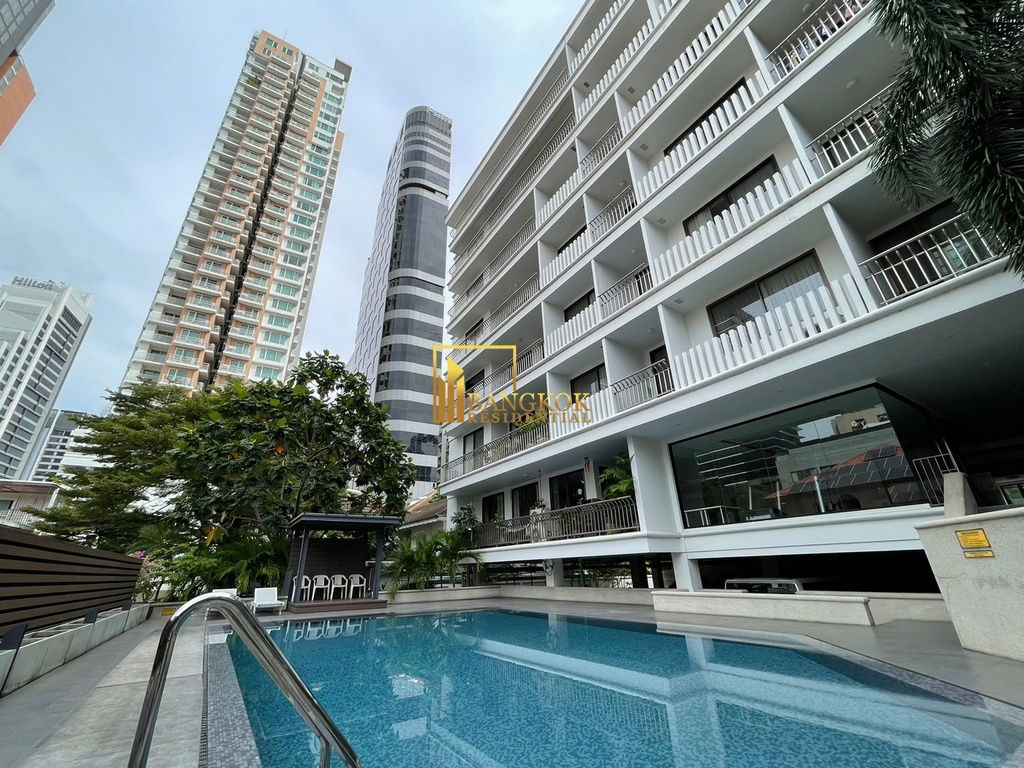 picture Large 4 Bedroom Duplex Apartment in Phrom Phong - BR21290AP - 50/55