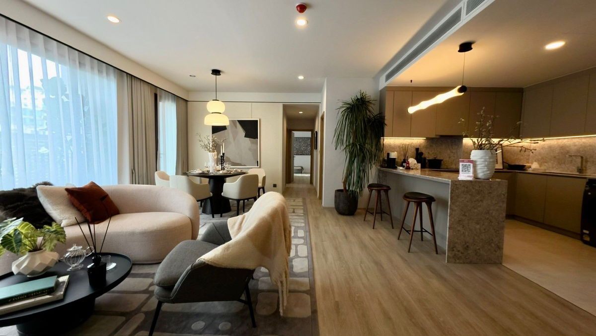 picture For rent PYNN SOONVIJAI 3 bedroom 3 bathroom  new room - 1/10