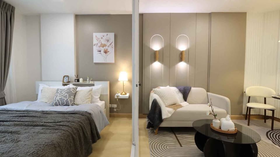 picture  Urgent Sale! Beautifully decorated minimal style condo near Bangkhunthod MRT 🌿 - 1/11