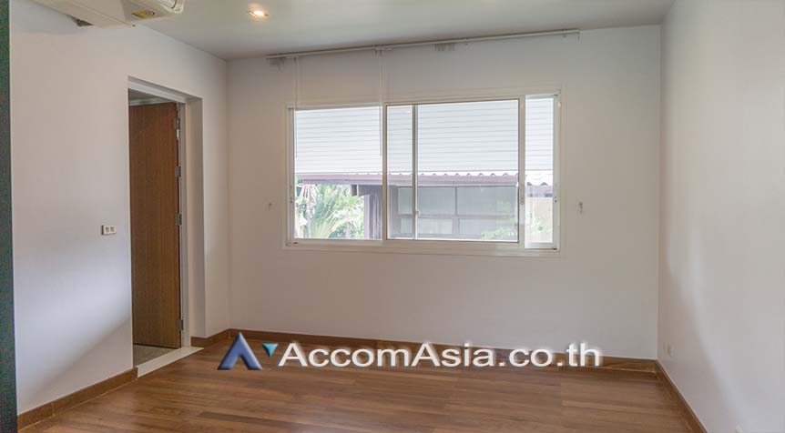 รูป 🔼🔽 AccomA 📩 Private Swimming Pool 5 BR House in Phra Khanong Nuea (2318352) - รูปที่ 9/14