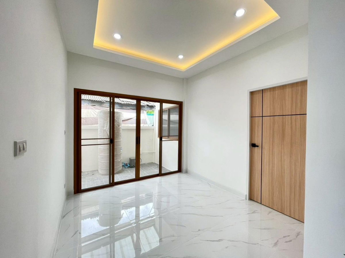 รูป ขายบ้านเดี่ยวชั้นเดียว - ตกแต่งใหม่พร้อมอยู่ หมู่บ้านทหารกองหนุน รามอินทรา 109 พระยาสุเรนทร์ 28 ขนาด 41 ตารางวา 3 ห้องนอน 2 ห้องน้ำ - รูปที่ 21/25