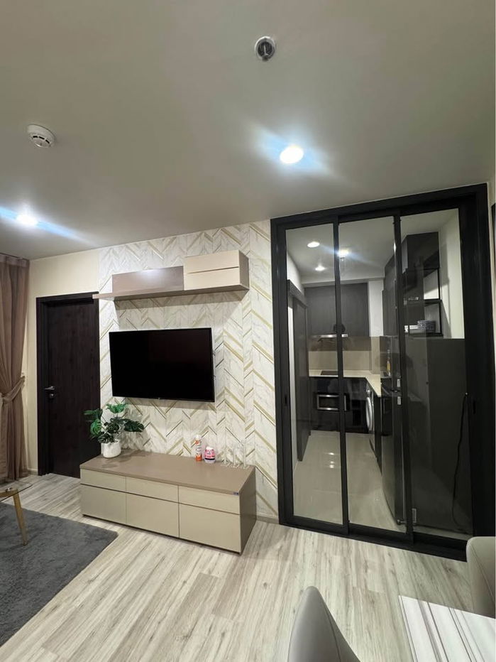 picture WS1861 🌟 For rent: XT Huai Khwang, a condo in the heart of the city, near MRT Huai Khwang, only 70 meters, only 23,000 baht/month. - 10/11