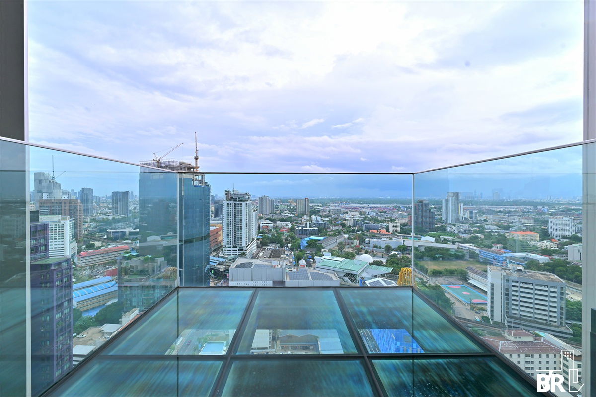 รูป 💥Best Deal💥 Fully Furnished ,Rhythm Ekkamai near BTS Ekkamai - รูปที่ 6/12