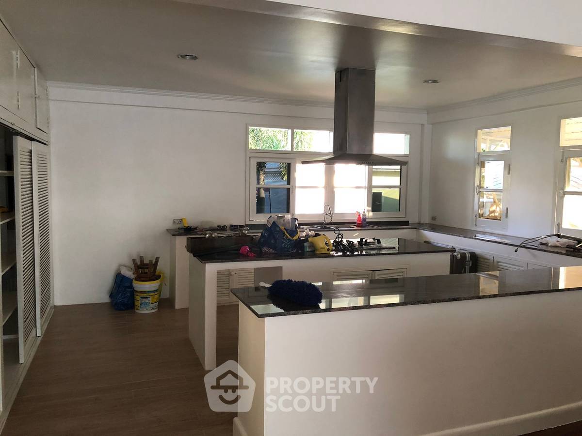 รูป วิลล่า 5-ห้องนอน ใน วังก์พง (ID 1445509) - รูปที่ 7/12