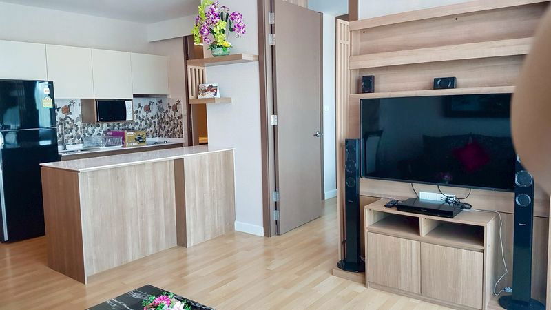 picture Green Lake Condo for rent, cheap price, beautiful room, fully decorated, with furniture - 3/12